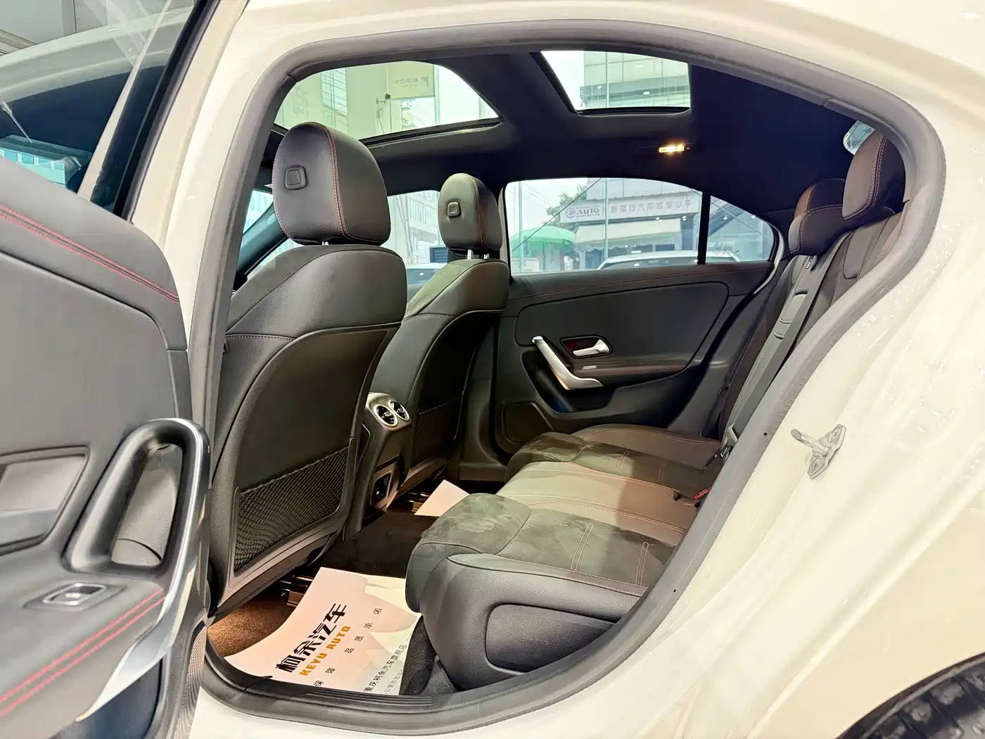 Mercedes-Benz A-Class 2023 A 200 L Fashion фото 10