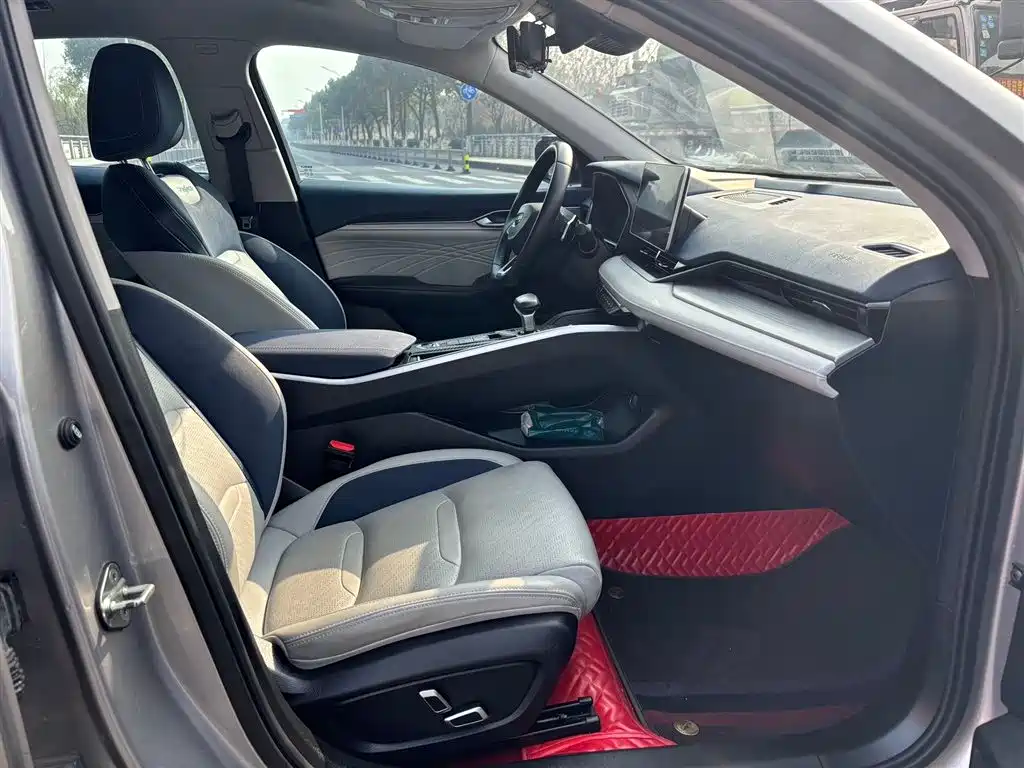 GEELY AUTOMOBILE XINGRUI