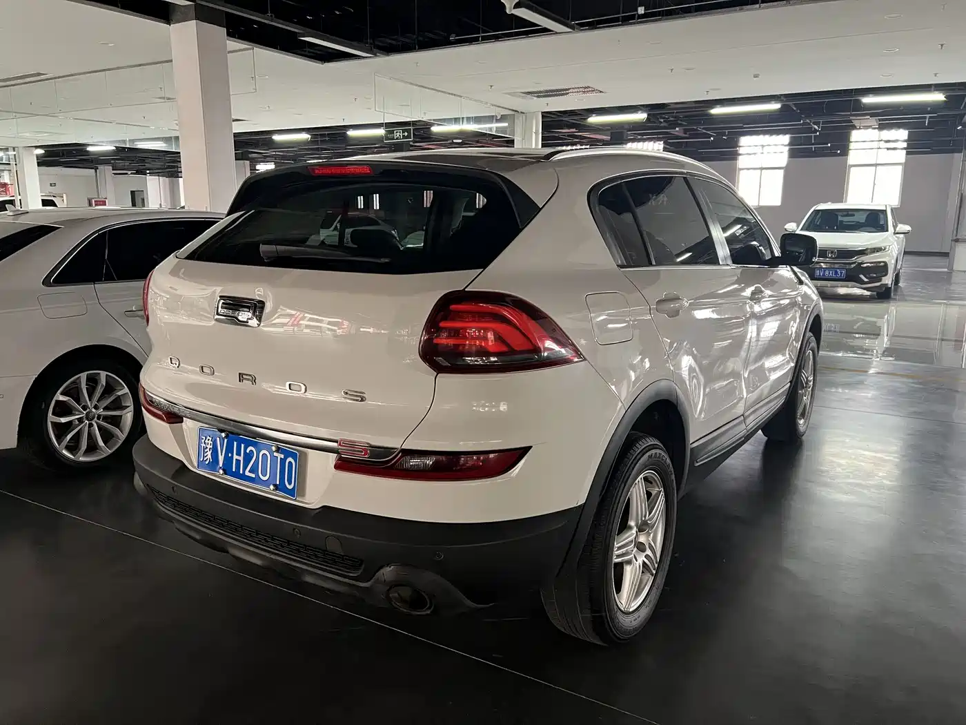 Qoros 5 2018 2018 Facelift 1.6T Automatic Leading