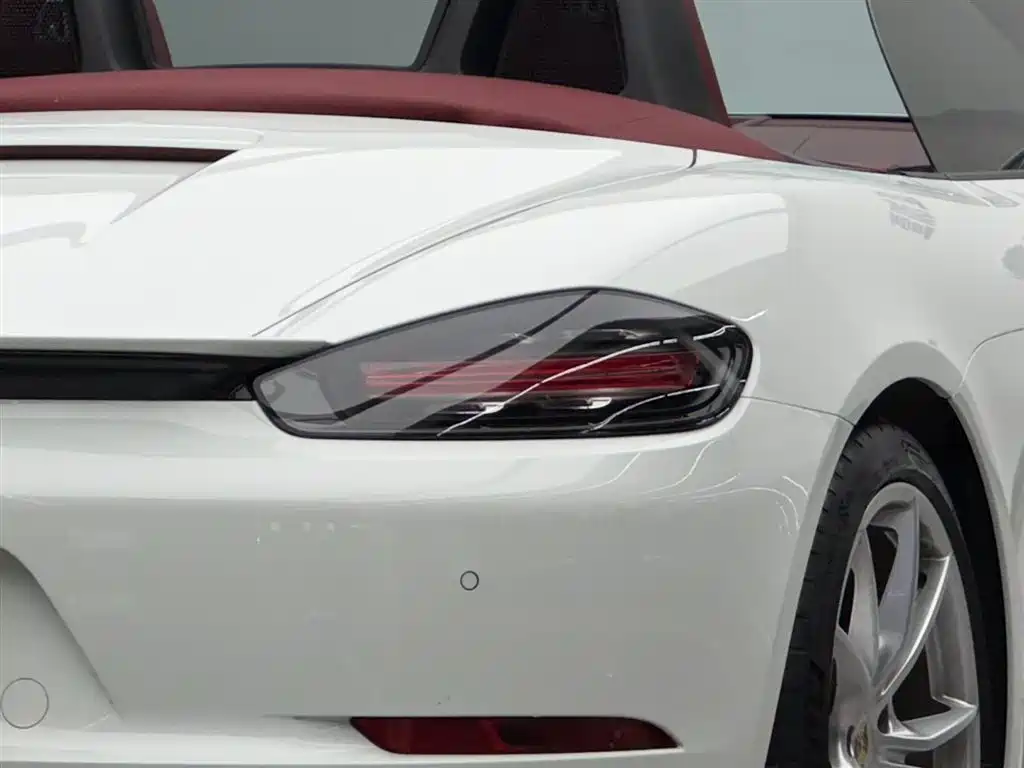 Porsche 718 2022 Boxster 2.0T фото 16