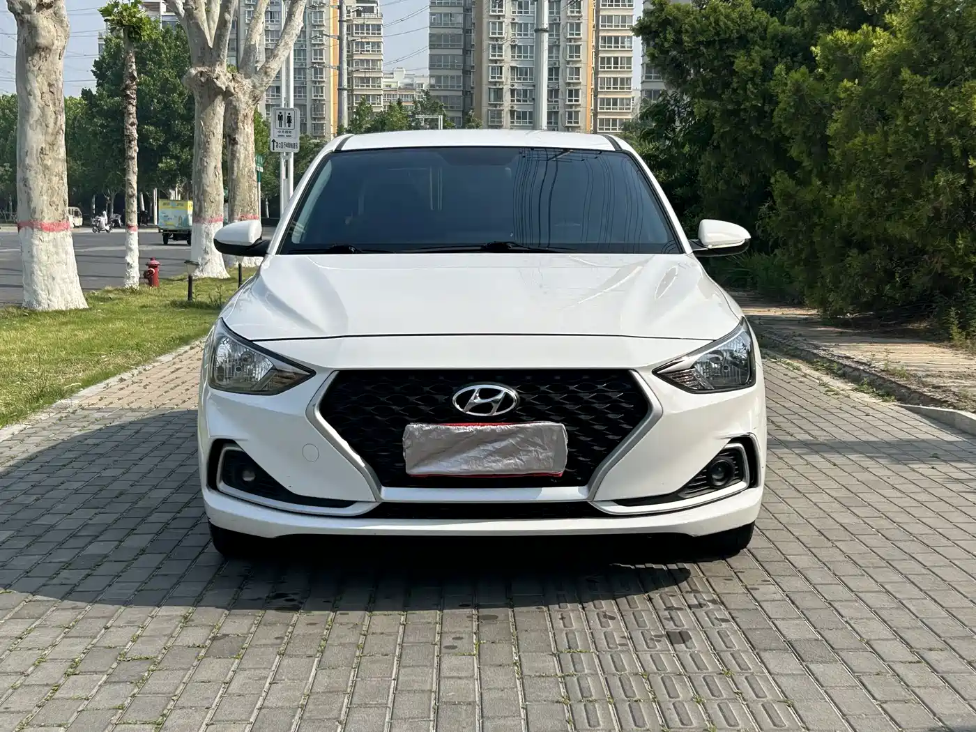 Hyundai Elantra 2018 1.6L Auto Joy GL (China V) фото 2