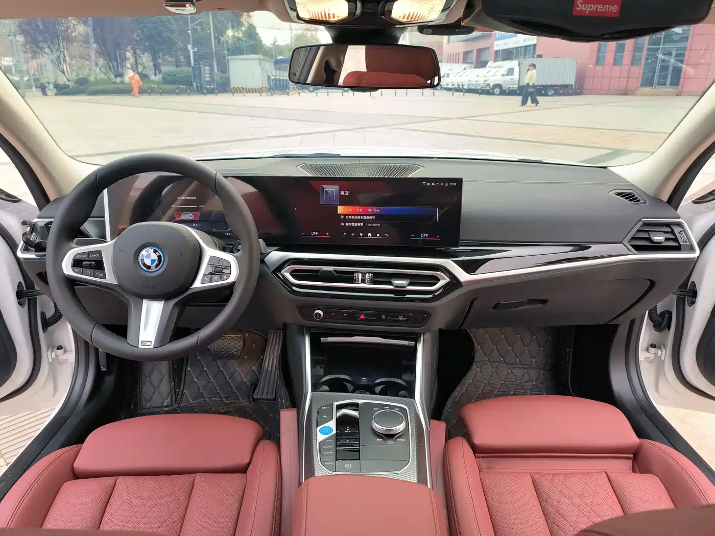 BMW i3 2024 eDrive 40 L Night Sport Package фото 7