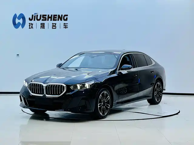 BMW 5 Series 2026 525Li M Sport Package