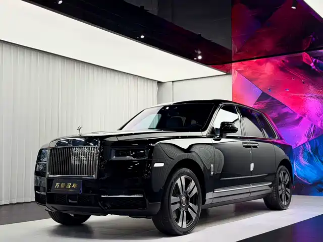 Rolls-Royce Cullinan 2024 4-Seater