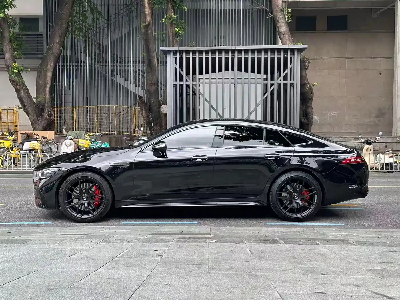 Mercedes-Benz AMG GT 2025 AMG GT 50 4-Door Coupe China Special Edition фото 3