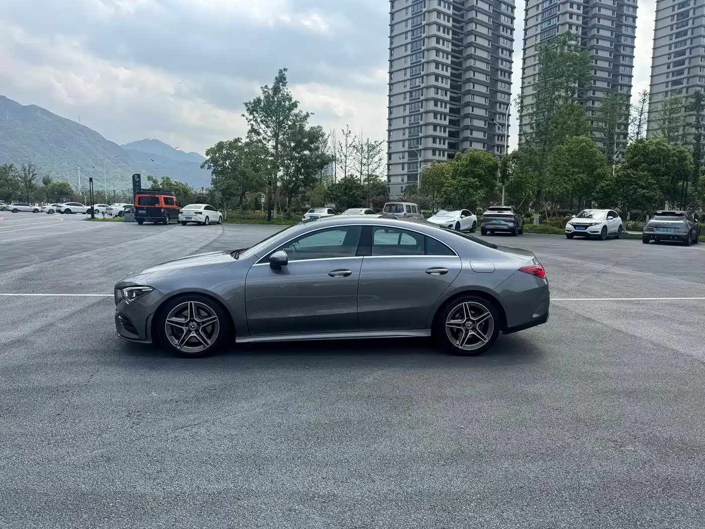 Mercedes-Benz CLA (Import) 2020 CLA 200 фото 4