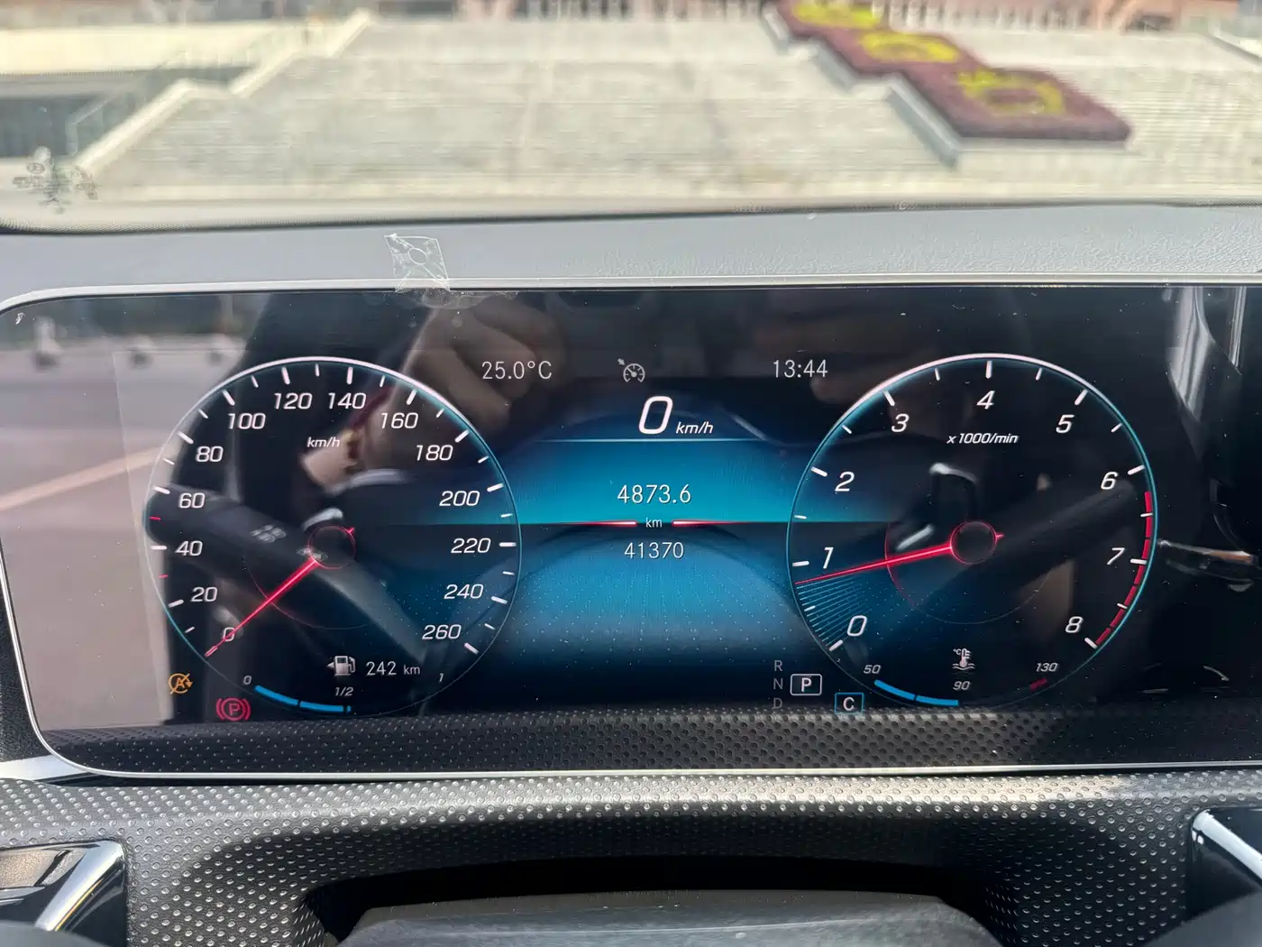 Mercedes-Benz CLA (Import) 2020 CLA 200 фото 8