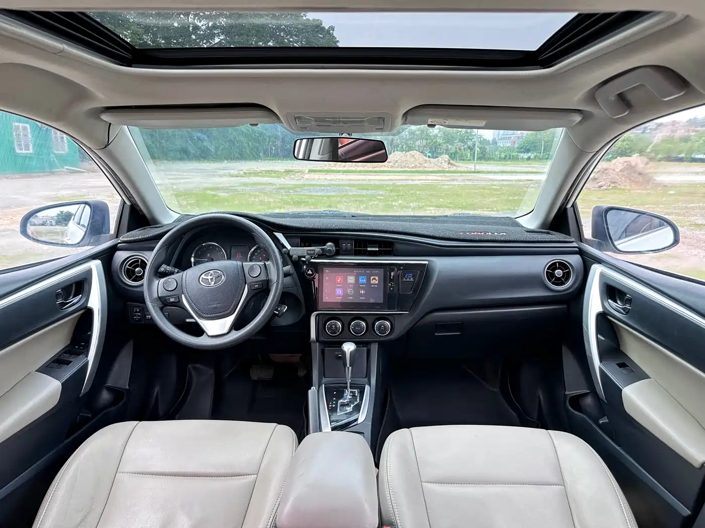 Toyota Corolla 2017 Facelift 1.2T S-CVT GL-i фото 12