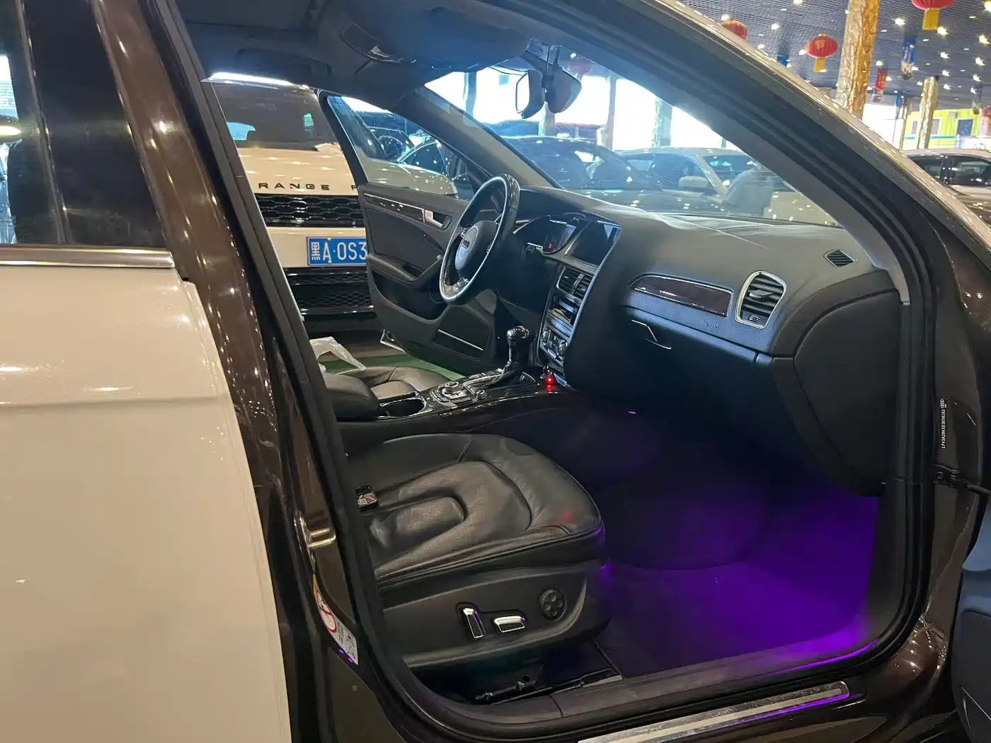 Фото 6 - Audi A4L