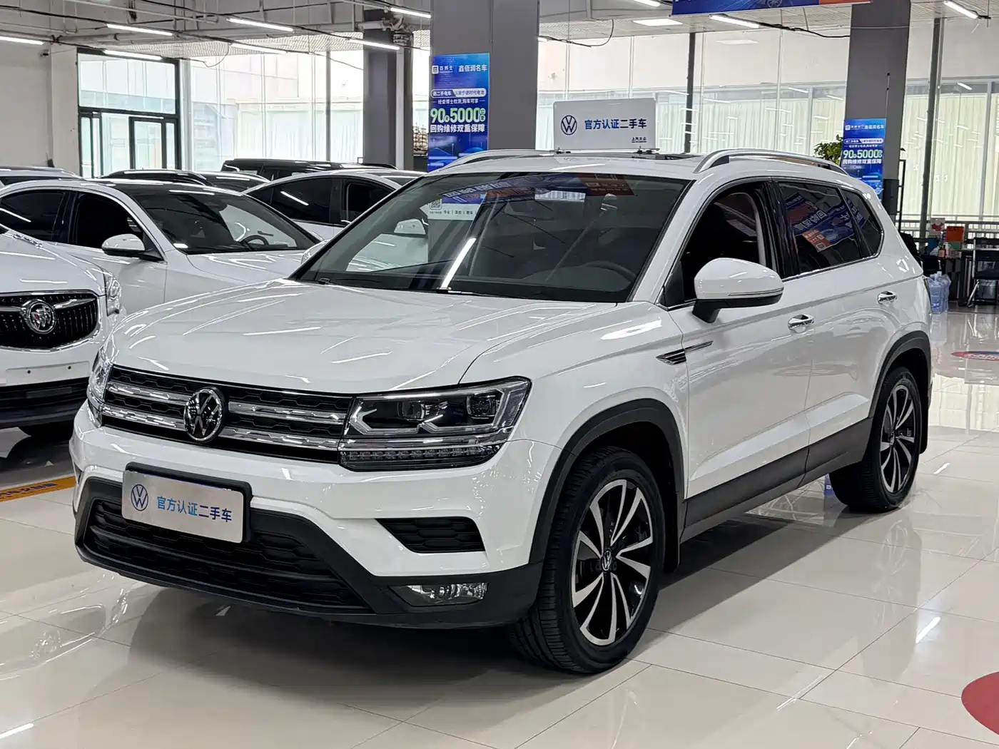 Volkswagen Tharu 2022 280TSI FWD Luxury Edition