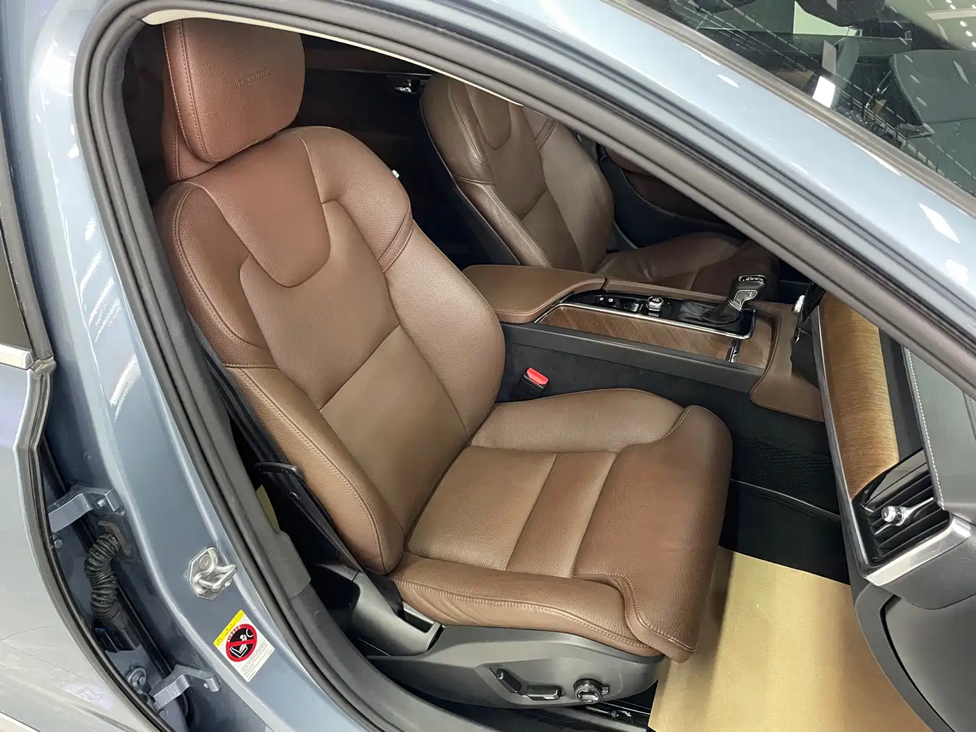 Фото 20 - Volvo S90