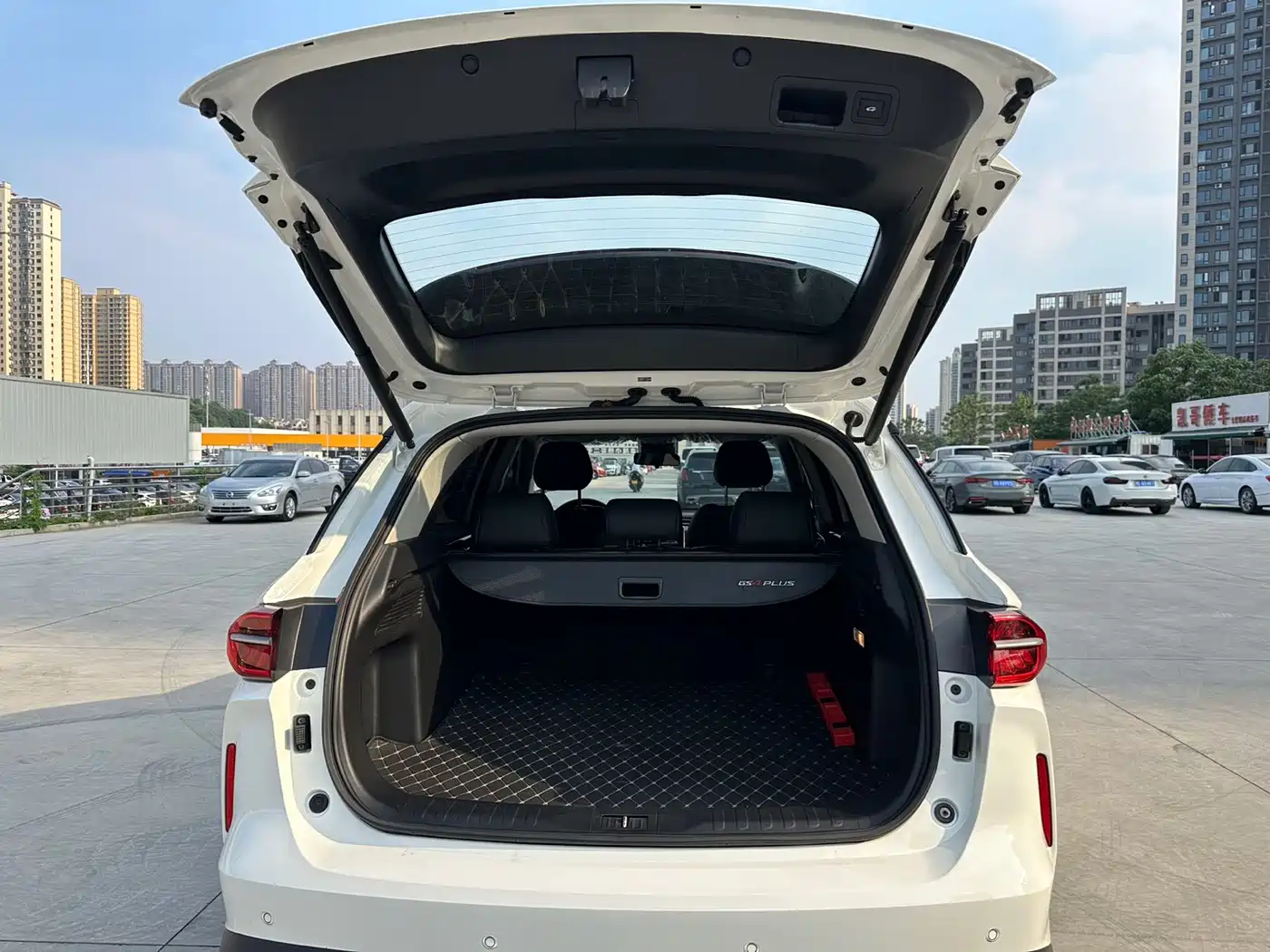 GAC Trumpchi Trumpchi GS4 PLUS 2021 270T Automatic Galaxy Edition фото 20