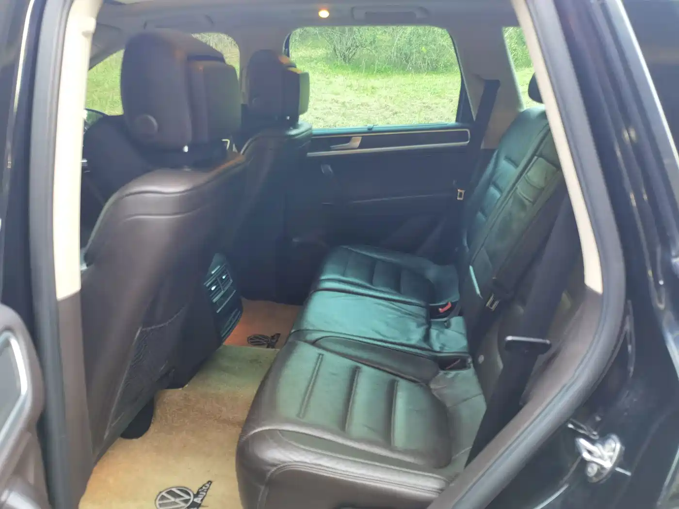 Volkswagen Touareg 2012 2011 3.0TSI Premium