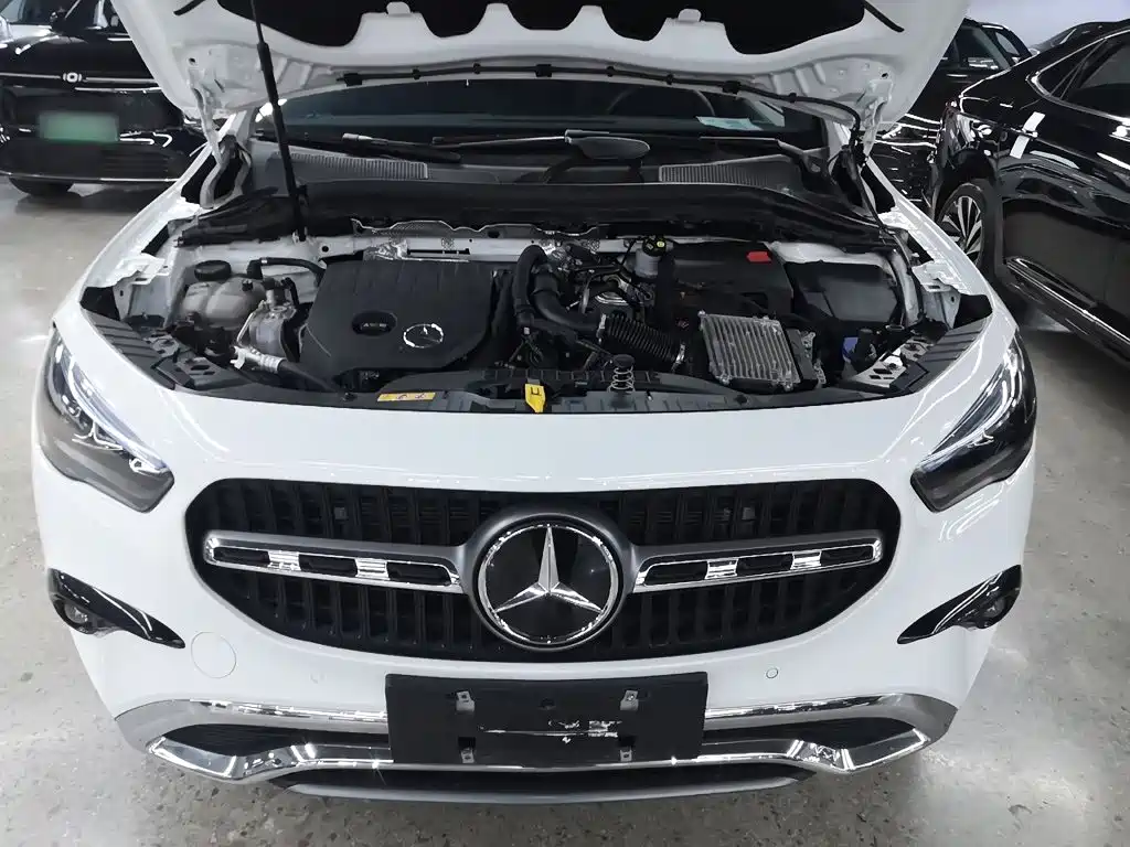 Mercedes-Benz GLA 2024 2024 GLA 200