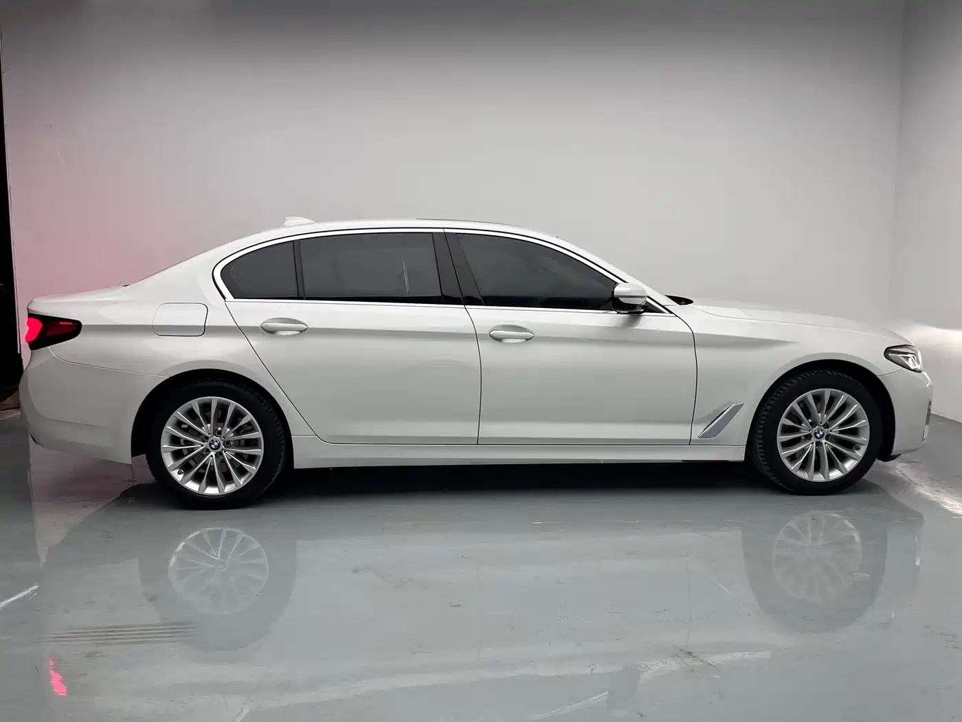 BMW 5 Series 2022 Facelift 525Li Luxury Package фото 7
