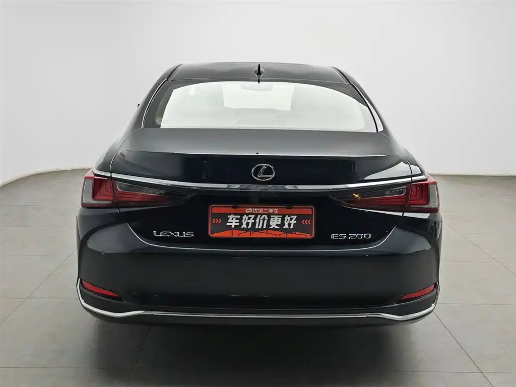 Lexus ES 2020 200 Excellence фото 4