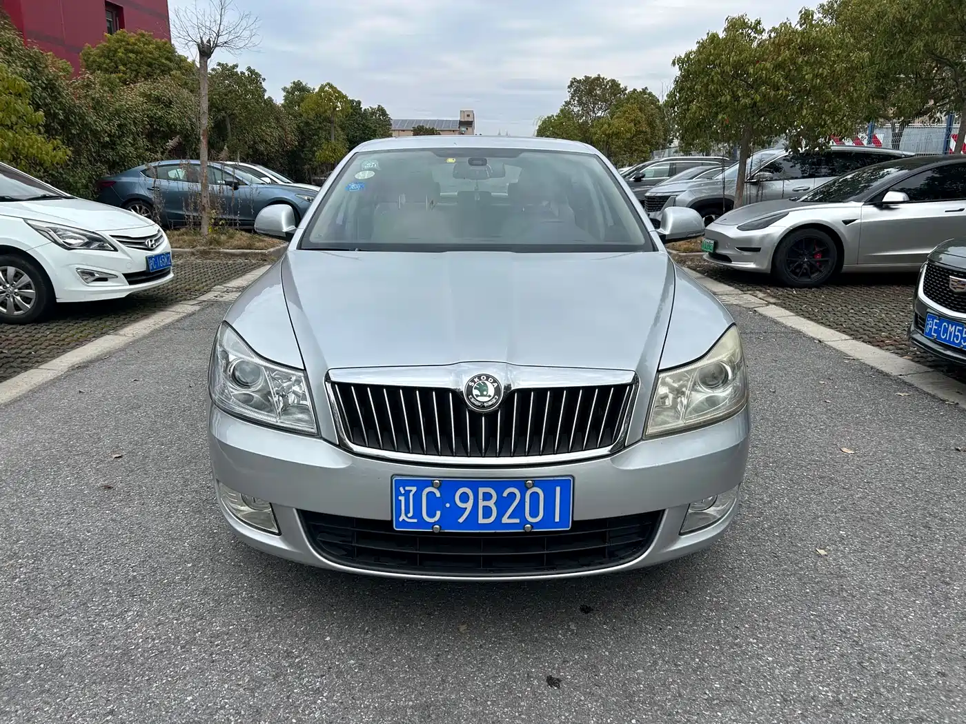 Škoda Octavia 2013 1.4TSI DSG Prestige Edition фото 2