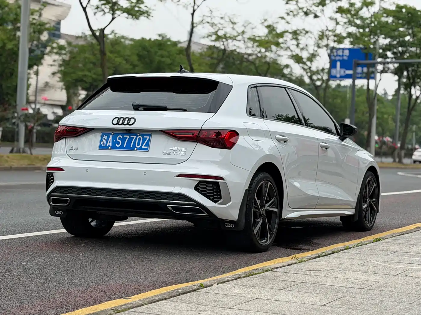 Audi A3 2022 Sportback 35 TFSI Style Sport фото 4