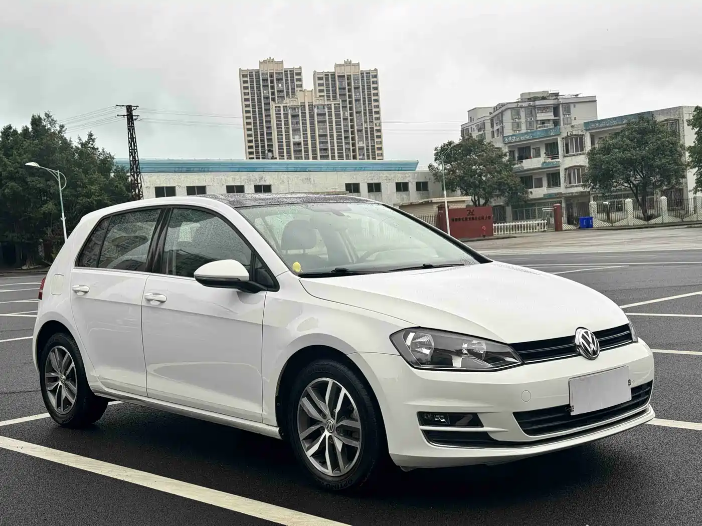 Volkswagen Golf 2016 230TSI Automatic Luxury фото 7
