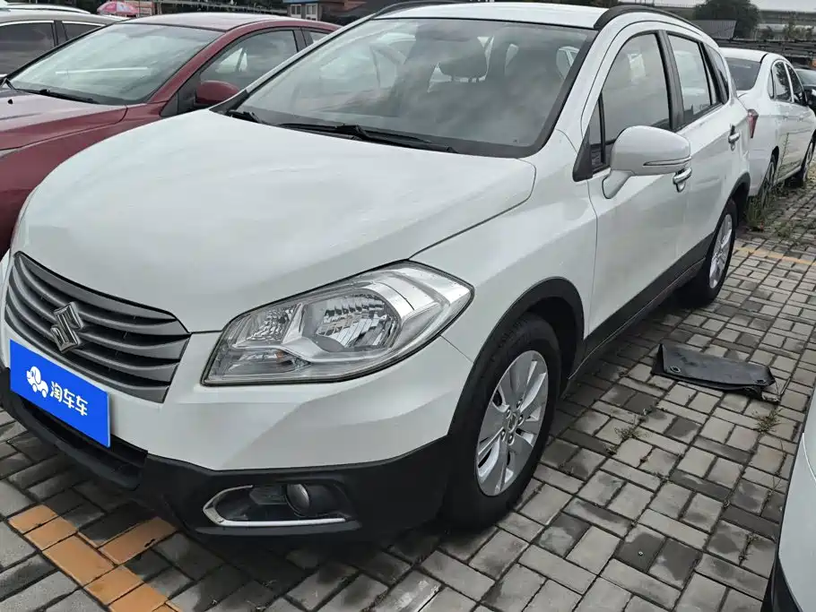 Suzuki SX4 S-Cross 2015 2015 1.6L CVT 2WD Progressive