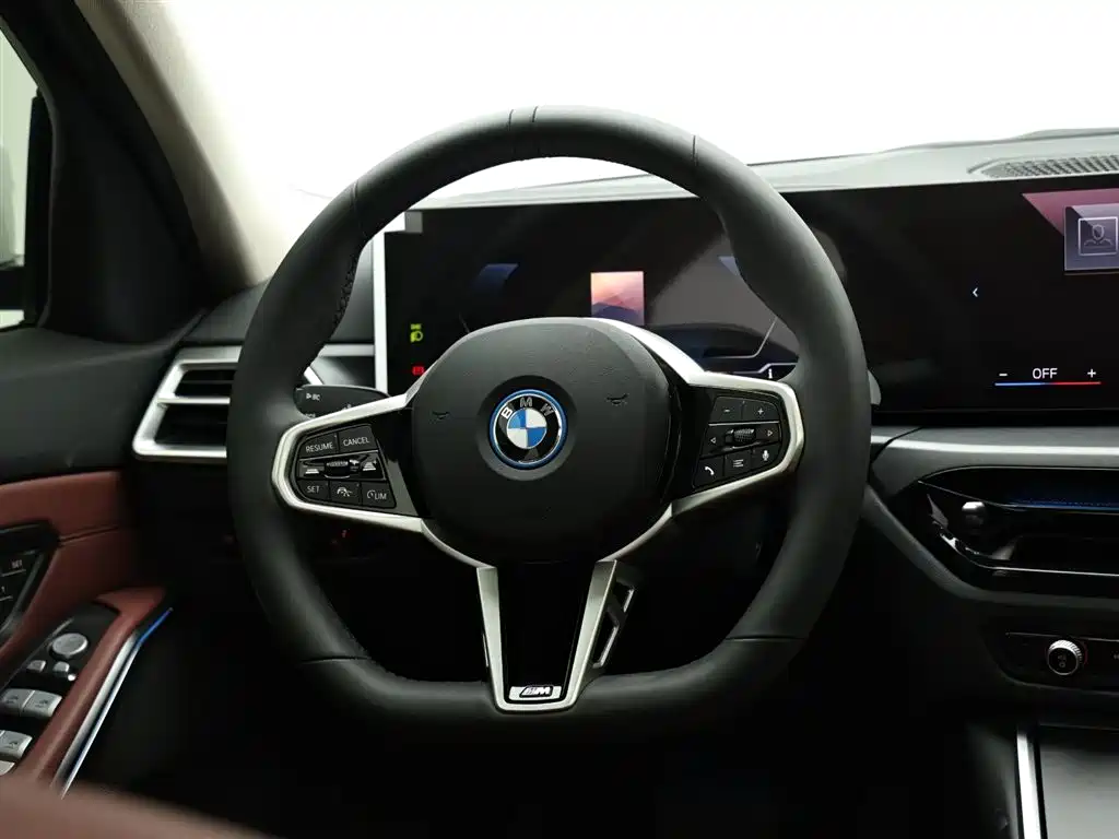 BMW i3 2025 eDrive 35 L фото 16