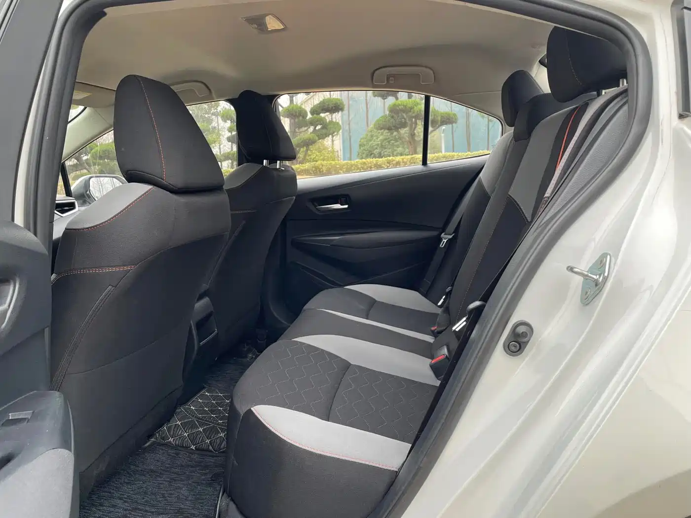 Toyota Corolla 2022 1.2T S-CVT Pioneer PLUS Edition фото 9