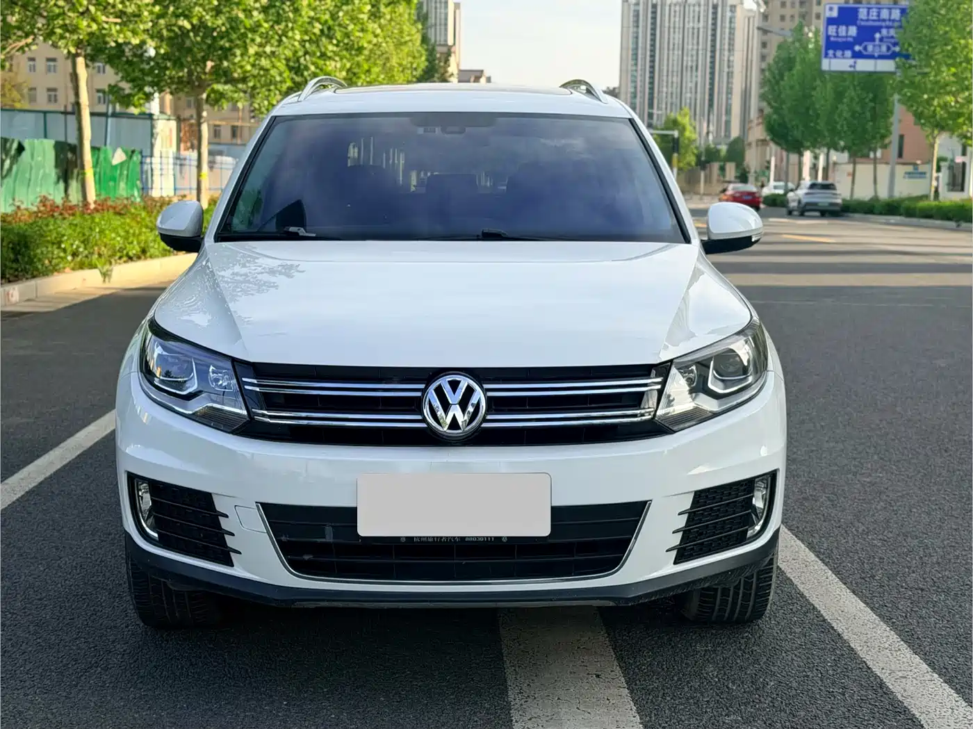 Volkswagen Tiguan 2015 1.8TSI Automatic 2WD Highline фото 2