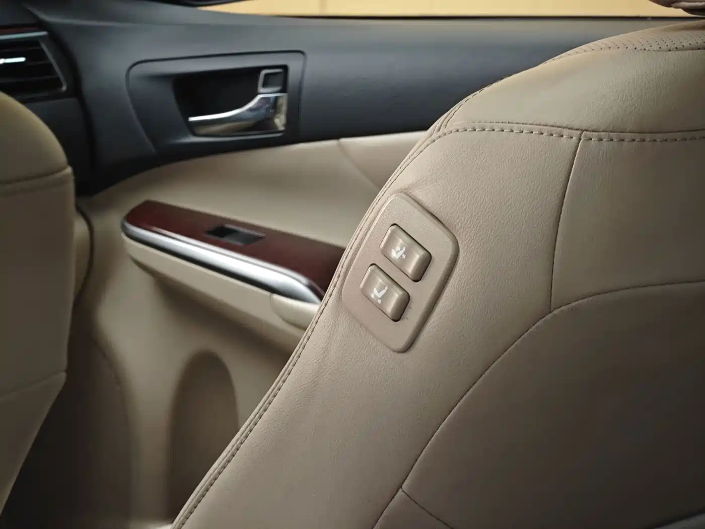 Toyota Camry 2013 2012 2.5G Luxury Edition