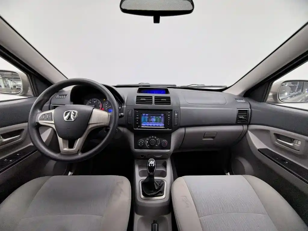 BAIC Weiwang M20 2014 2013 Model 1.5L Premium BJ415B
