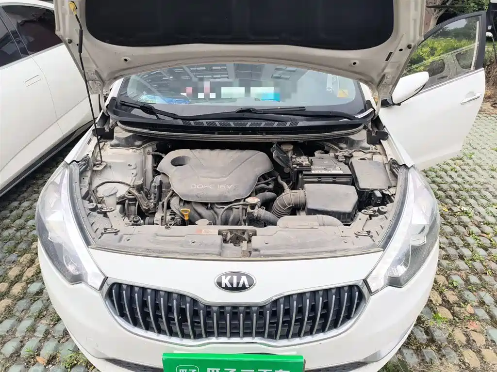 Kia K3 2013 1.6L Automatic GLS фото 11
