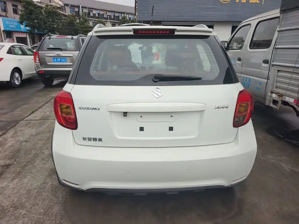Suzuki SX4 2014 2013 1.6L Automatic Coolray