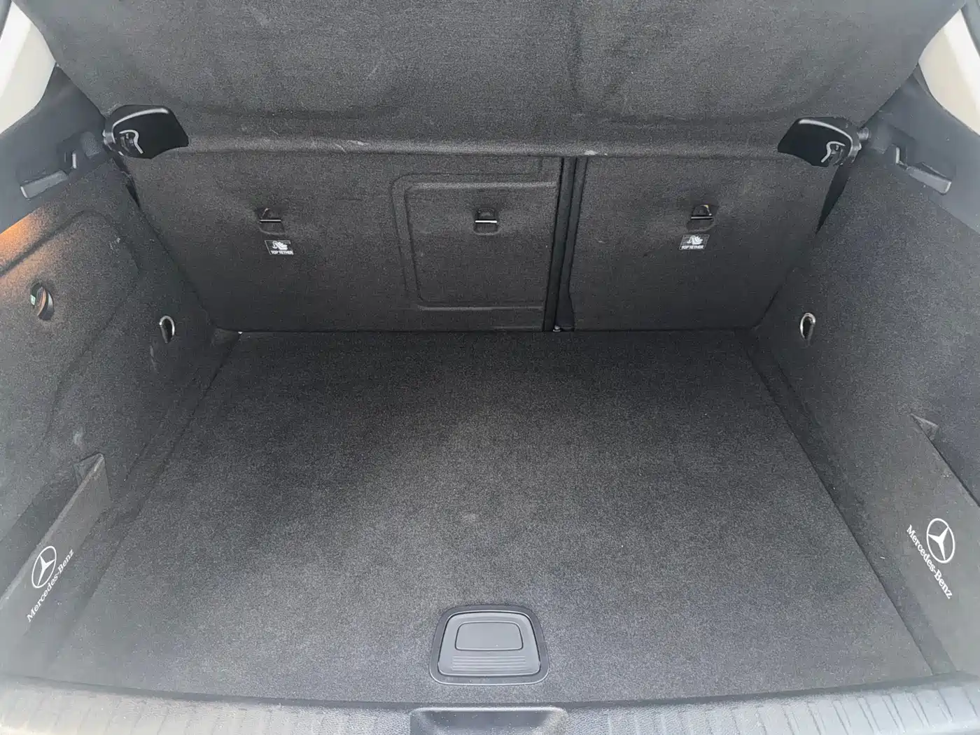 Mercedes-Benz GLA 2015 GLA 200 Dynamic фото 17