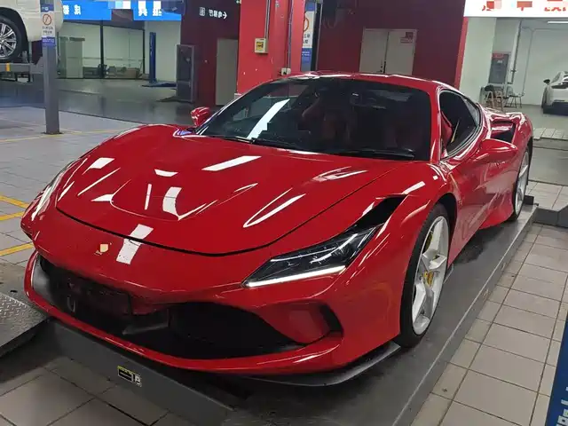 Ferrari F8 2019 Tributo 3.9T V8