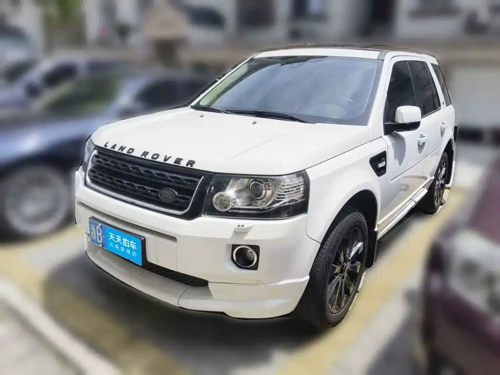 Land Rover Freelander 2 2014 2014 2.0T Si4 SE Gasoline Edition