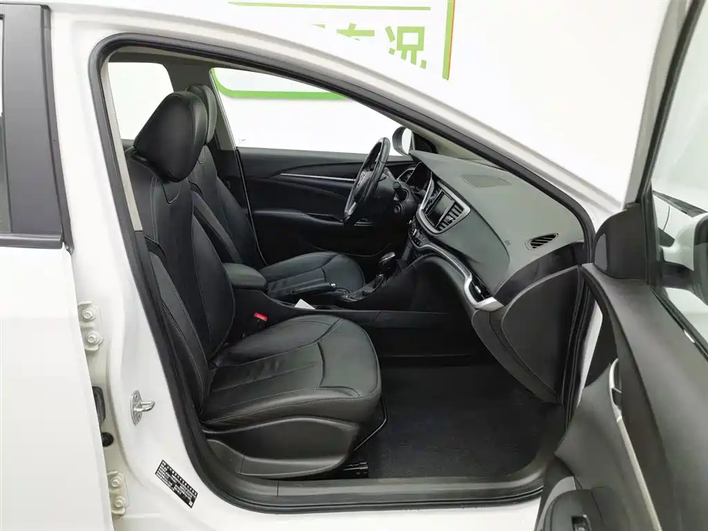 Buick Excelle 2019 18T Auto Connected Elite China VI фото 23