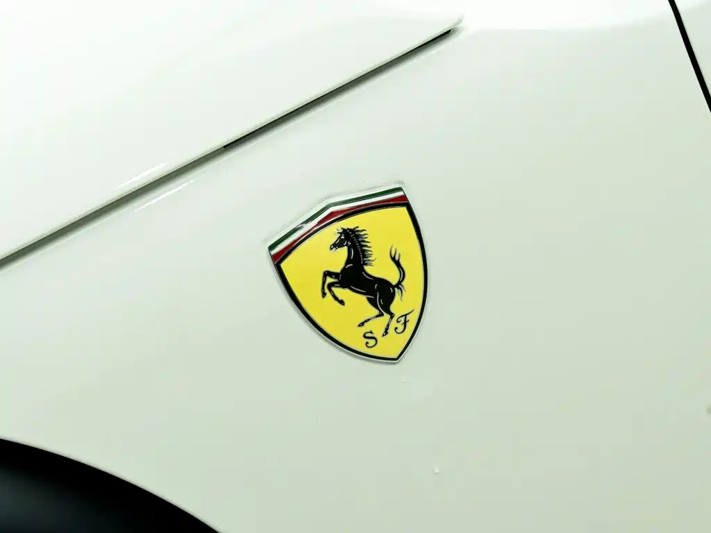 Ferrari Purosangue 2025 2023 6.5L V12