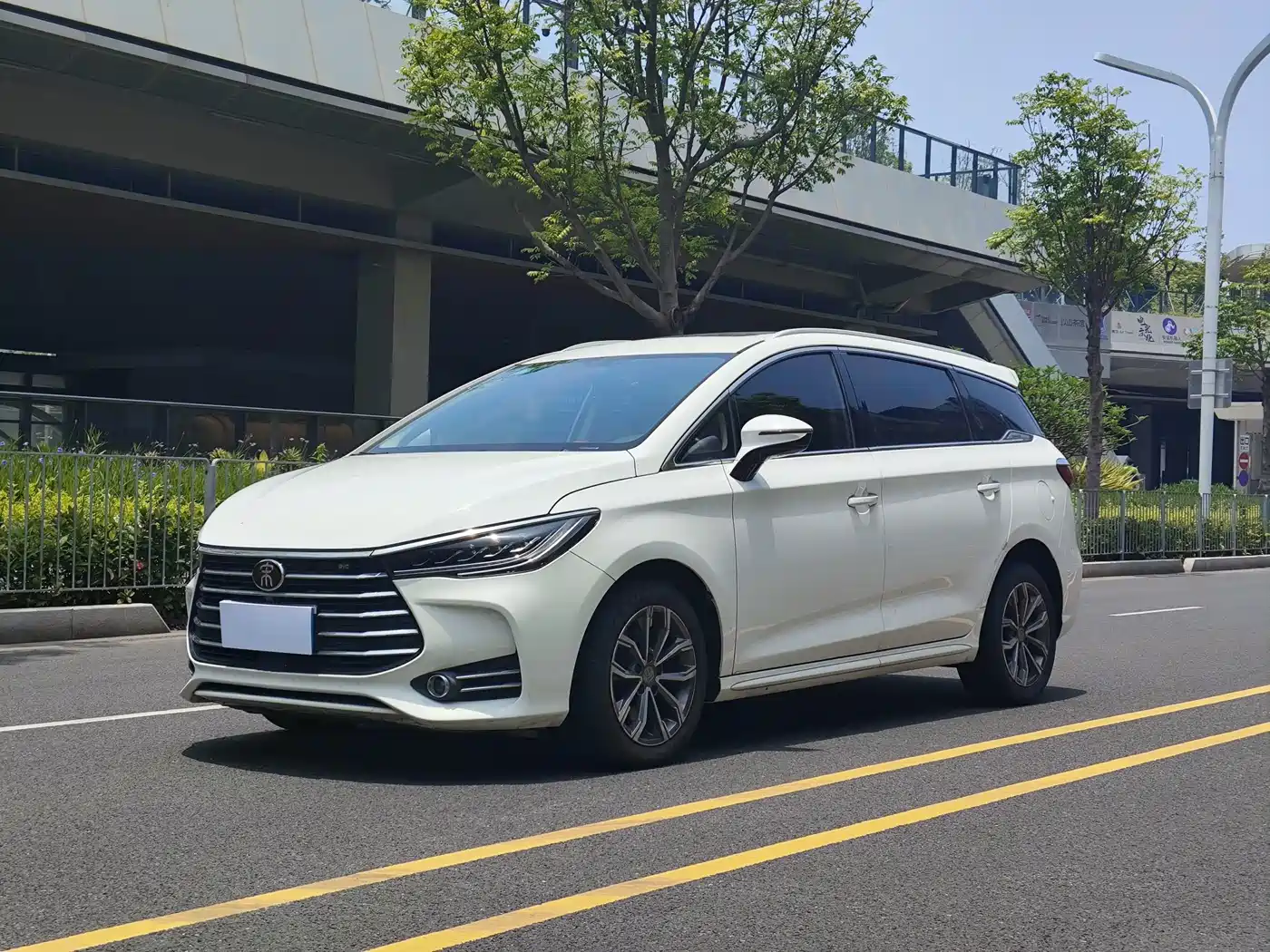 BYD Song MAX 2019 1.5T Auto Smart Connected Sunroof 6-seater China VI