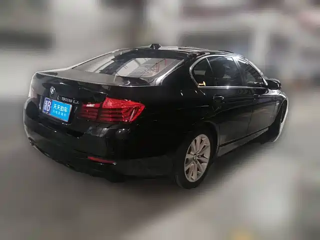 BMW 5 Series 2014 528Li Leading Edition — фото 5
