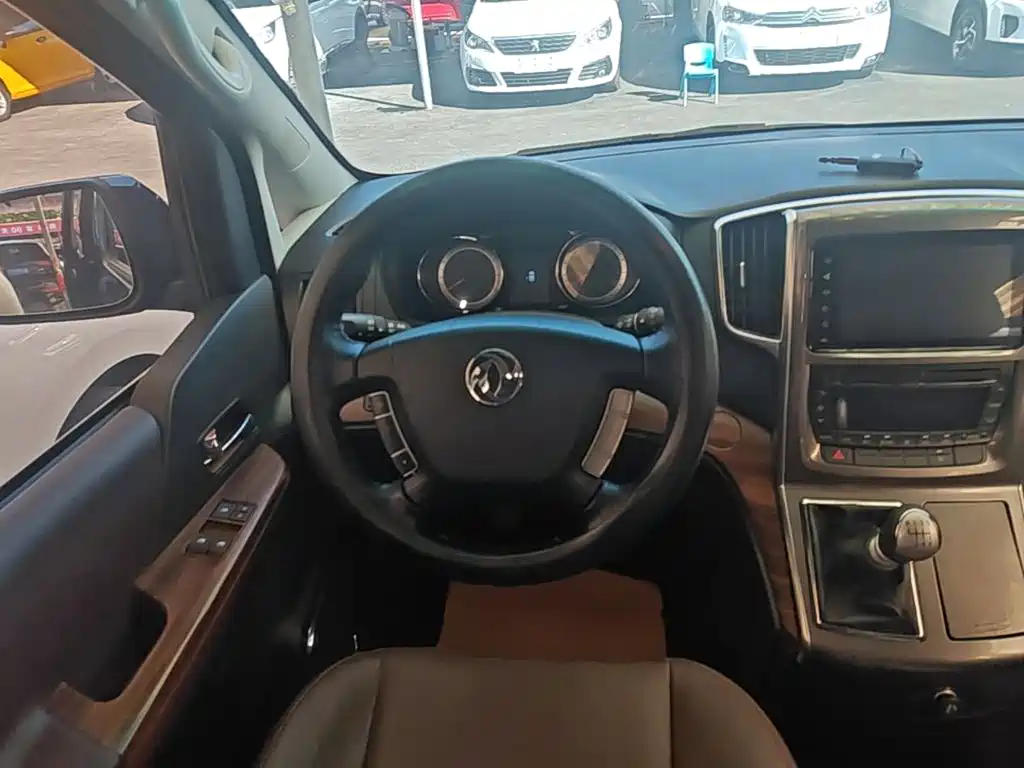Dongfeng Fengxing Fengxing CM7 2019 2018 Classic 2.0T Manual Luxury