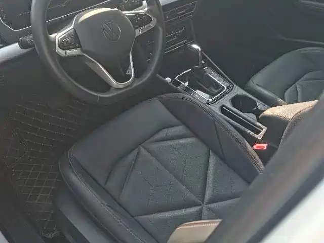 Фото 6 - Volkswagen Lavida