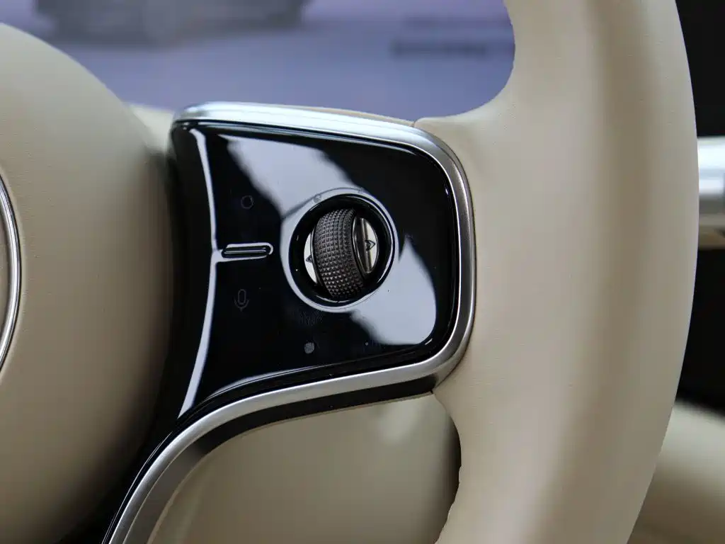Aito M9 2024 2024 Range Extender Ultra 52kWh 6-seater