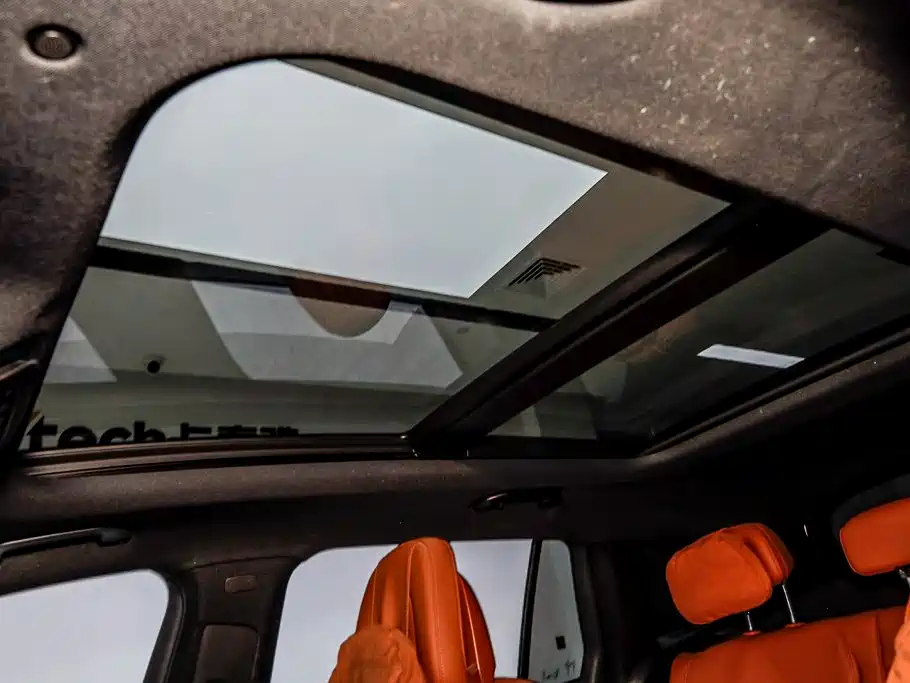 Фото 20 - Mercedes-Benz GLC