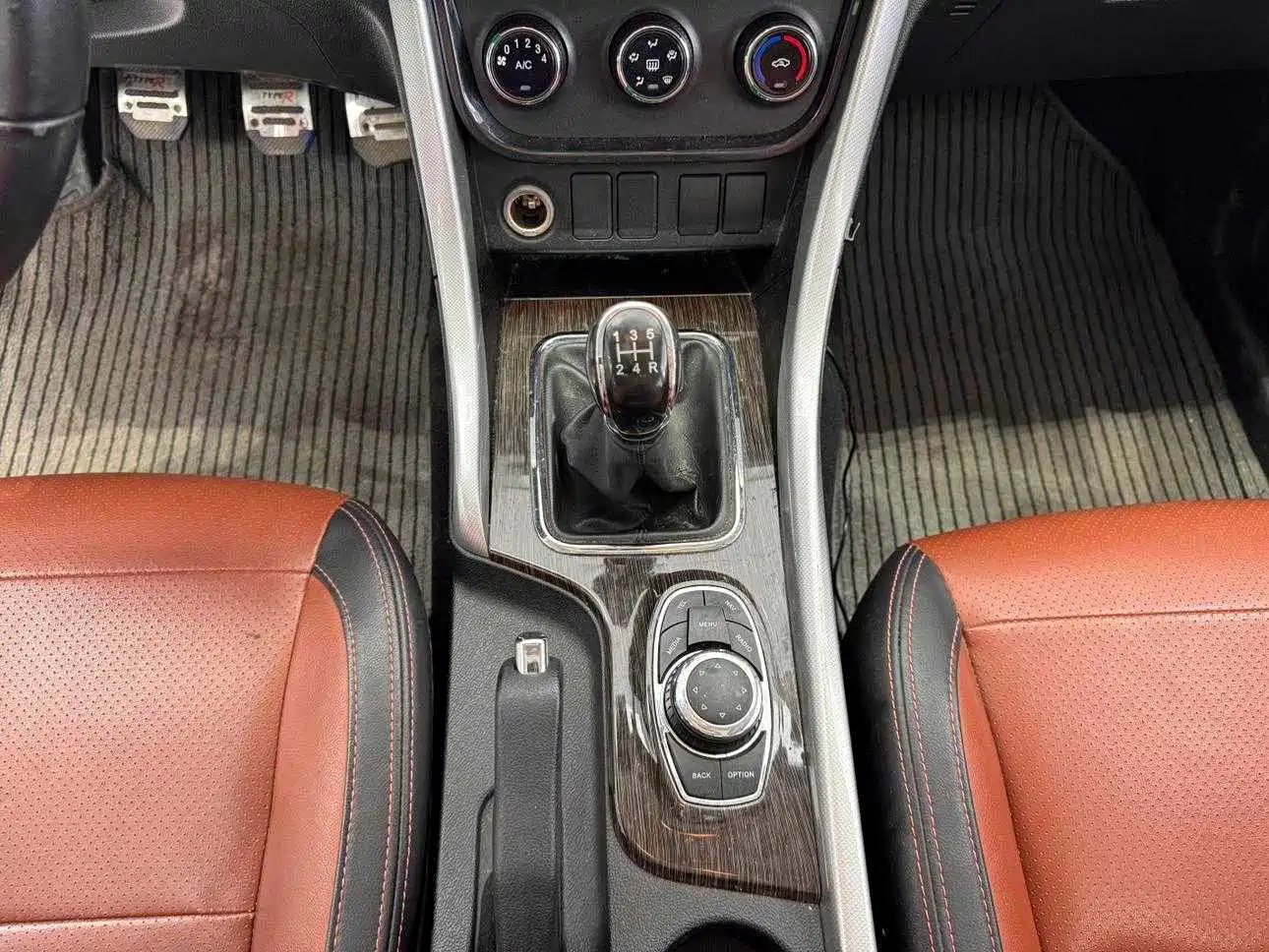 BAIC Huansu S3 2017 2016 S3L 1.5L Manual Premium