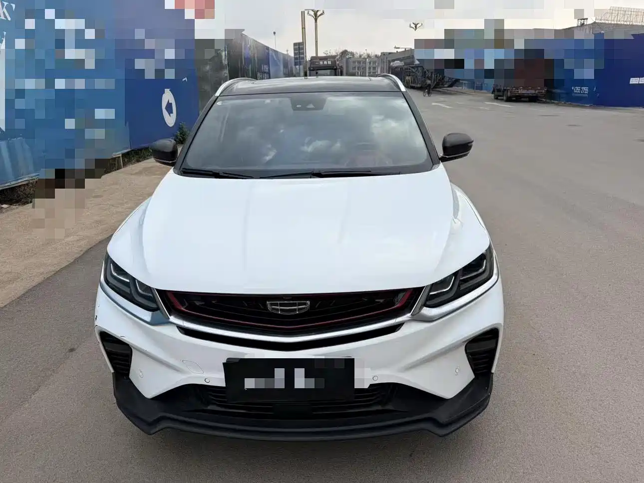 Фото 3 - Geely Binyue