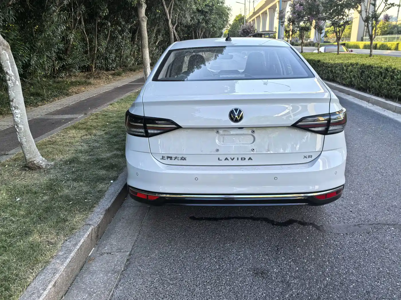 Фото 8 - Volkswagen Lavida
