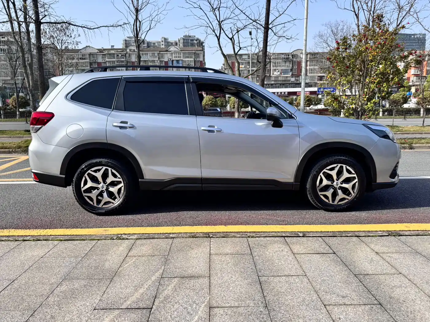 Subaru Forester 2022 2.0i AWD Luxury Edition with EyeSight фото 7