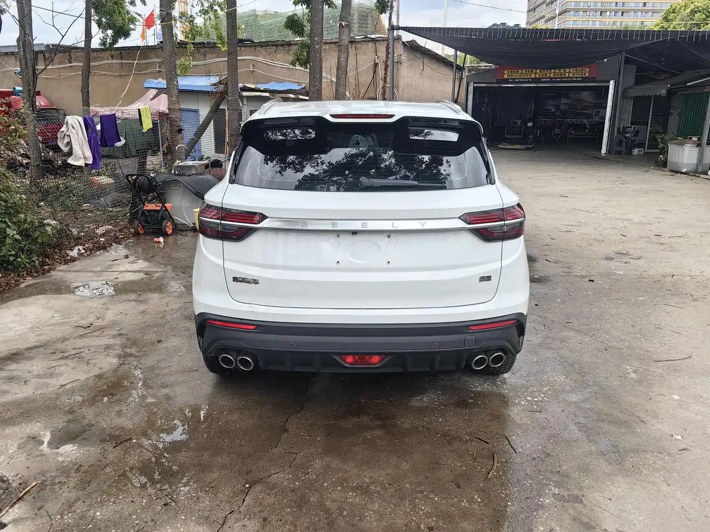 Photo 9 - Geely Binyue