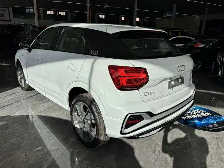 Audi Q2L 2025 35TFSI Fashion Dynamic фото 8