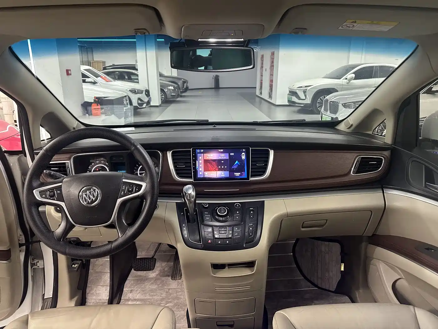 Buick GL8 2017 25S Premium Model China V фото 5