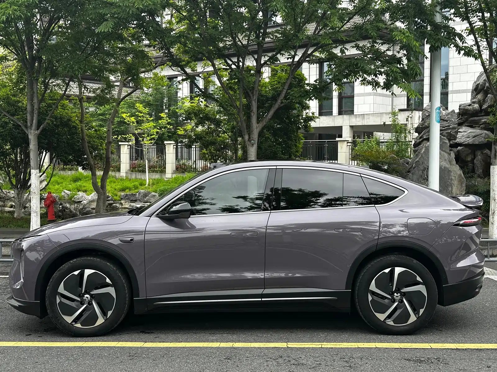 Фото 11 - NIO EC6